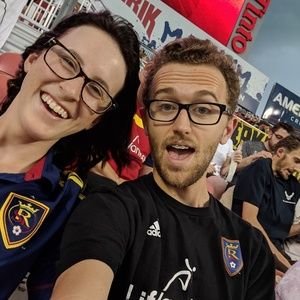 Meet your Posher, Hayden